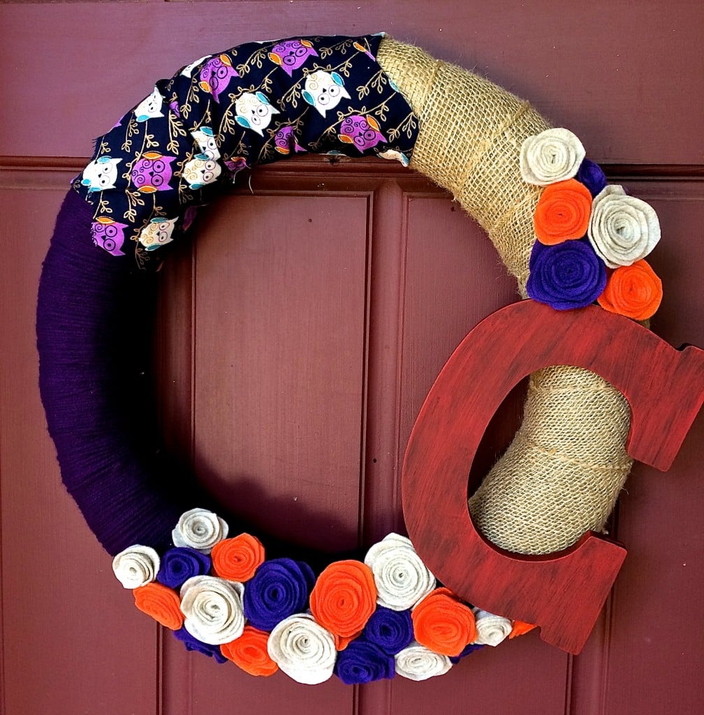 burlap and yarn fall wreath