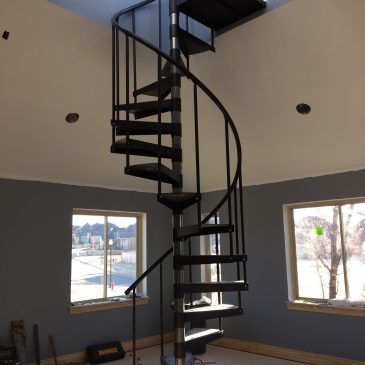 Ft. Clinton Update – The Spiral Staircase, Lighting & New Carpet
