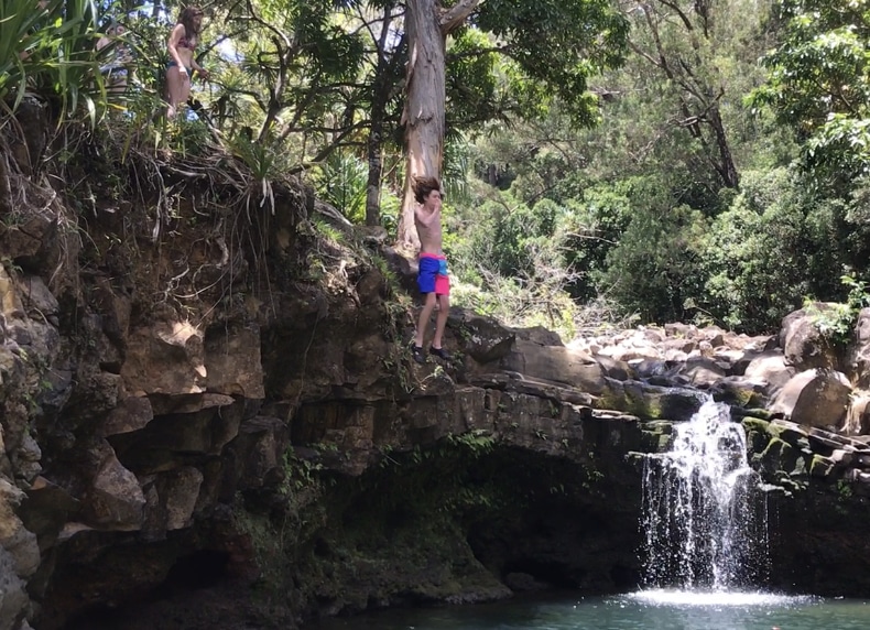 hike maui